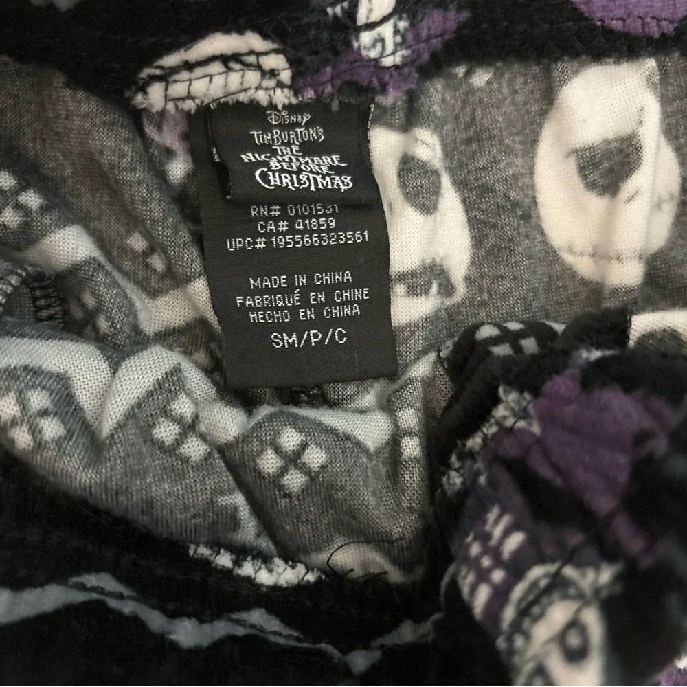 Disney Nightmare Before Christmas Top & Long Pajama Set Small Great Condition - Picture 5 of 5